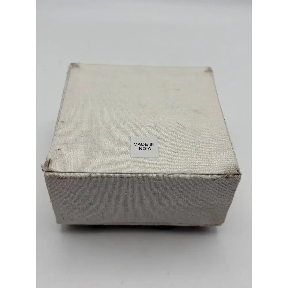 Lilac embellished floral jewelry box. 4x4x2.
